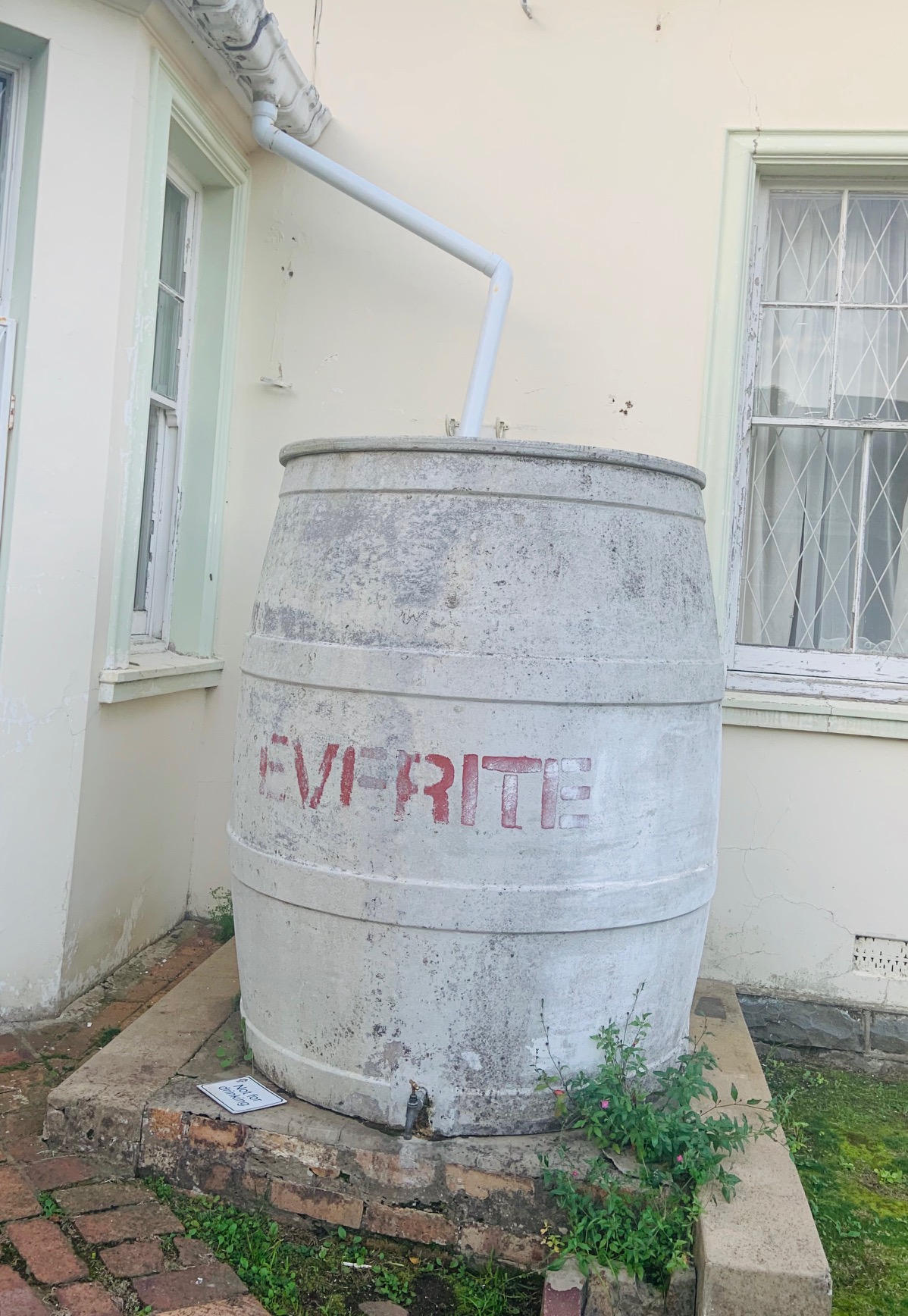 6130c898-7ead-402c-a24a-d8ab64b151df